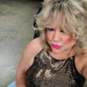 Meet your Posher, Catherine